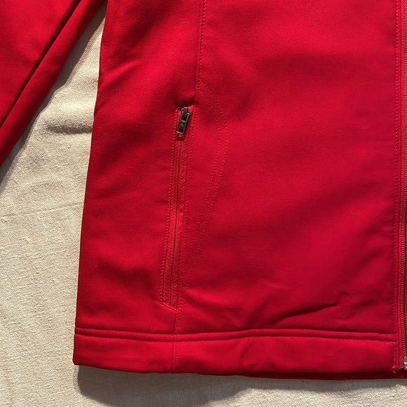 Columbia red zip up jacket, 2 front zipper pockets, like new, XL - Picture 3 of 6